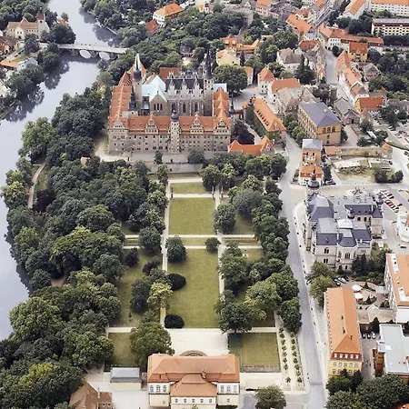 Western Halle-merseburg Szálloda 4*