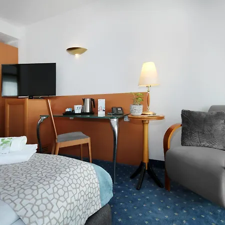 호텔 Western Halle-merseburg 4*