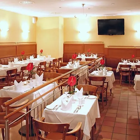 Western Halle-merseburg فندق